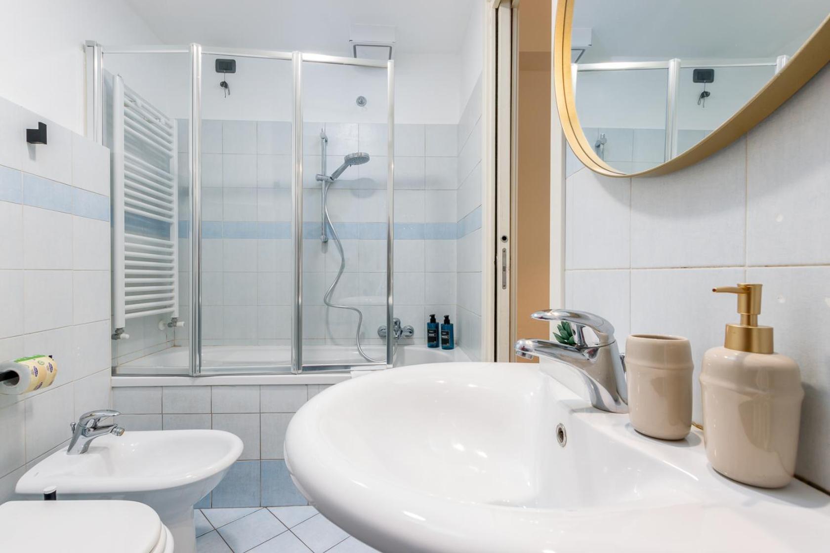 Near Funicolar Bergamo Alta Design House 1 Apartment Bagian luar foto